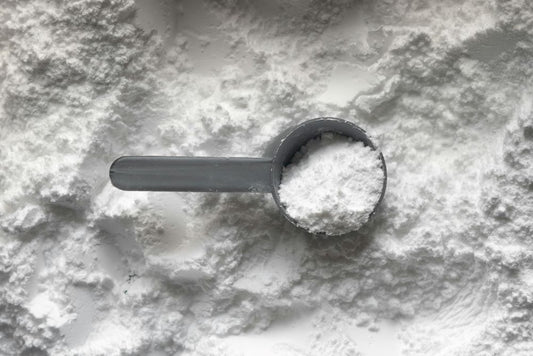 measuring cup with powdered thickener